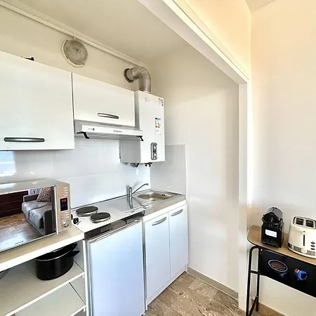 Apartment 1 Piece Avec Parking A - Fr-1-61-642
